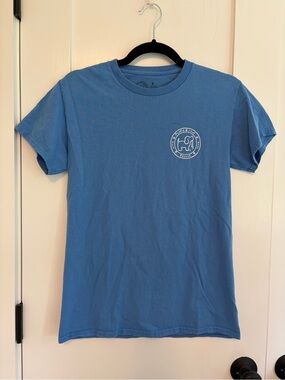 Puppie Love Women’s T-Shirt Blue Golden Retriever Size Small